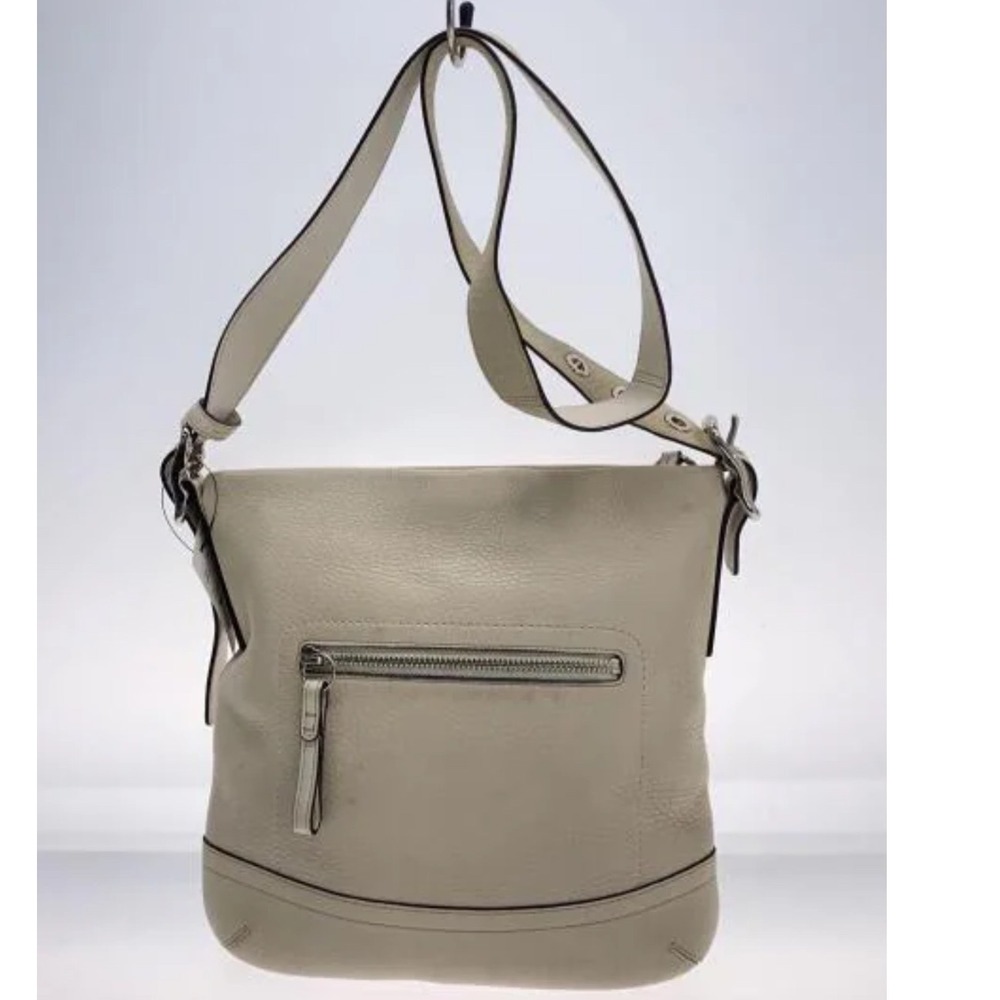 Coach Legacy 1428 Cream Pebbled Leather Hobo Cross body Off White Tassel Handbag